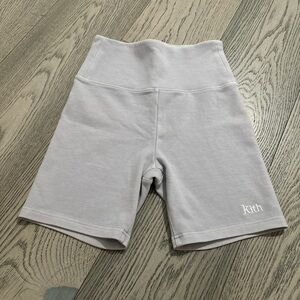 kith baby blue shorts 
perfect condition 
size XS
